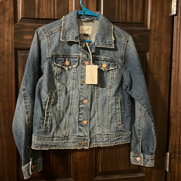 Universal Thread Jackets & Blazers - Universal Thread Jean jacket size XS